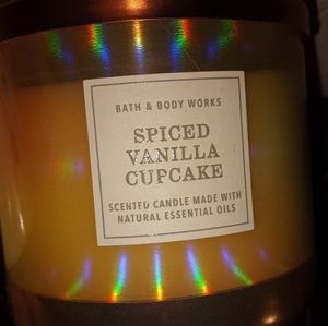 2-3 wick candles